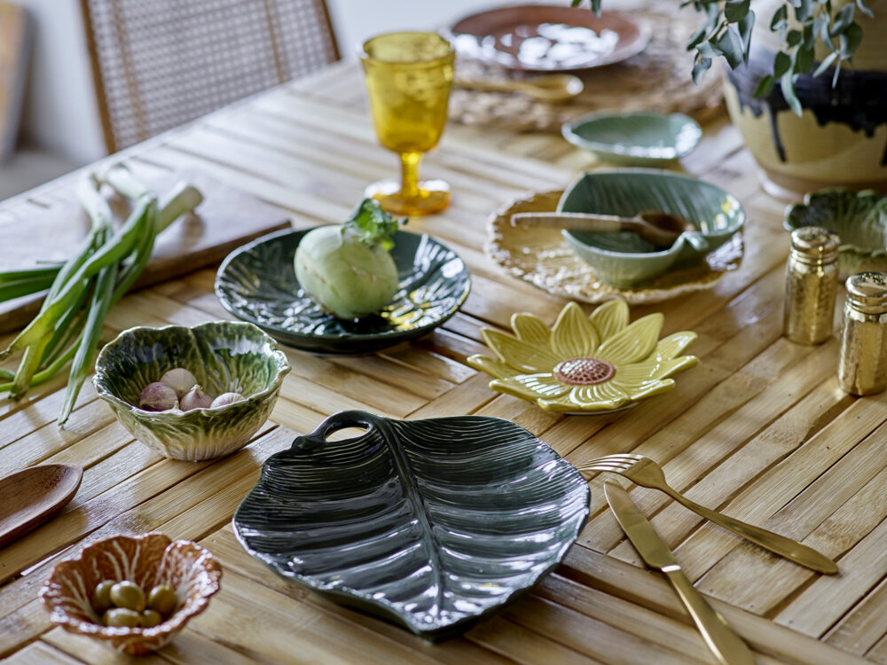 Savanna Plate, Green, Stoneware - Image 4