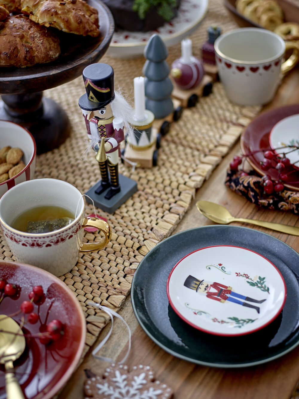 Jolly Mug, Red, Stoneware - Image 3