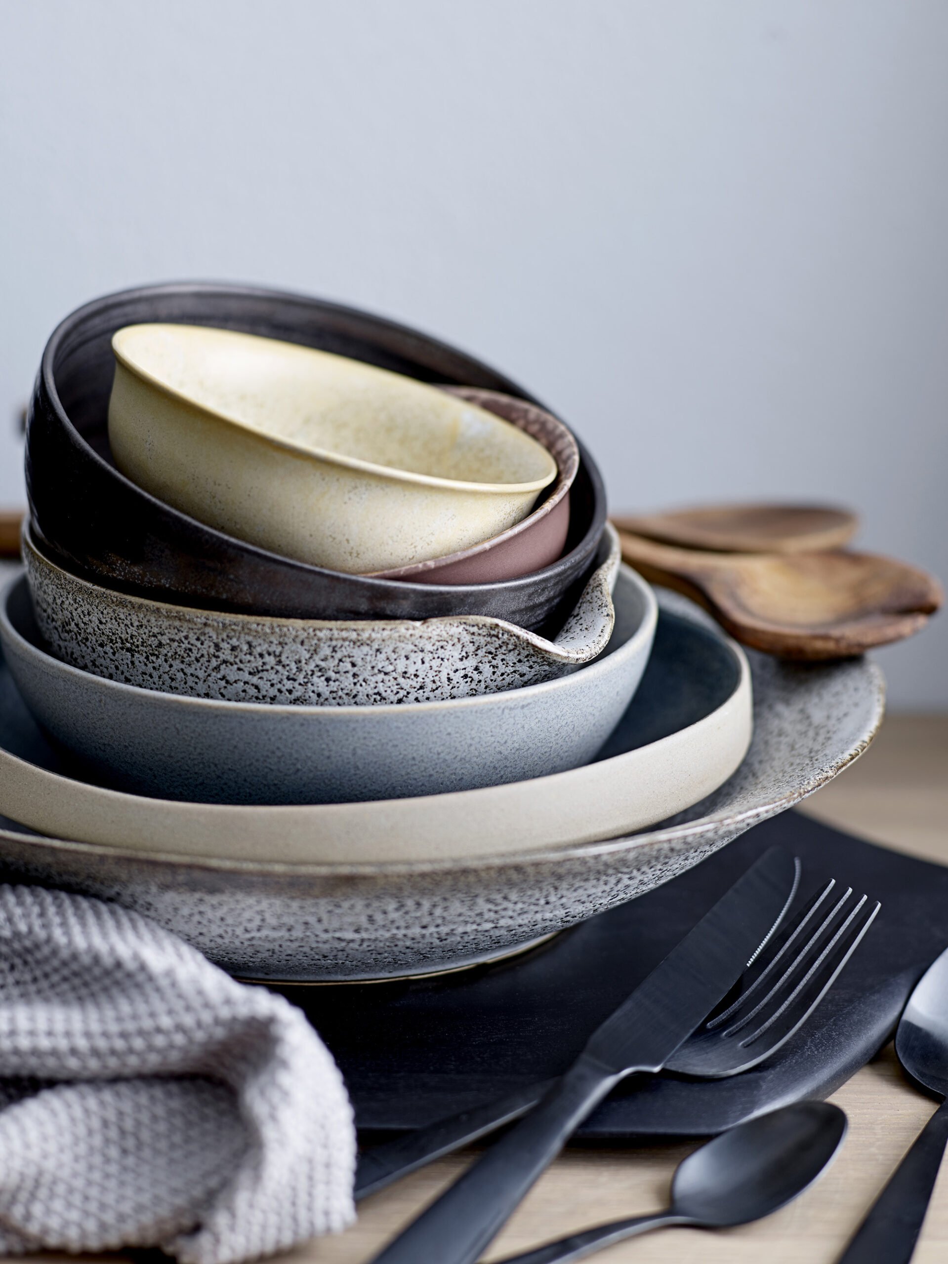 Kendra Bowl, Grey, Stoneware - Image 3
