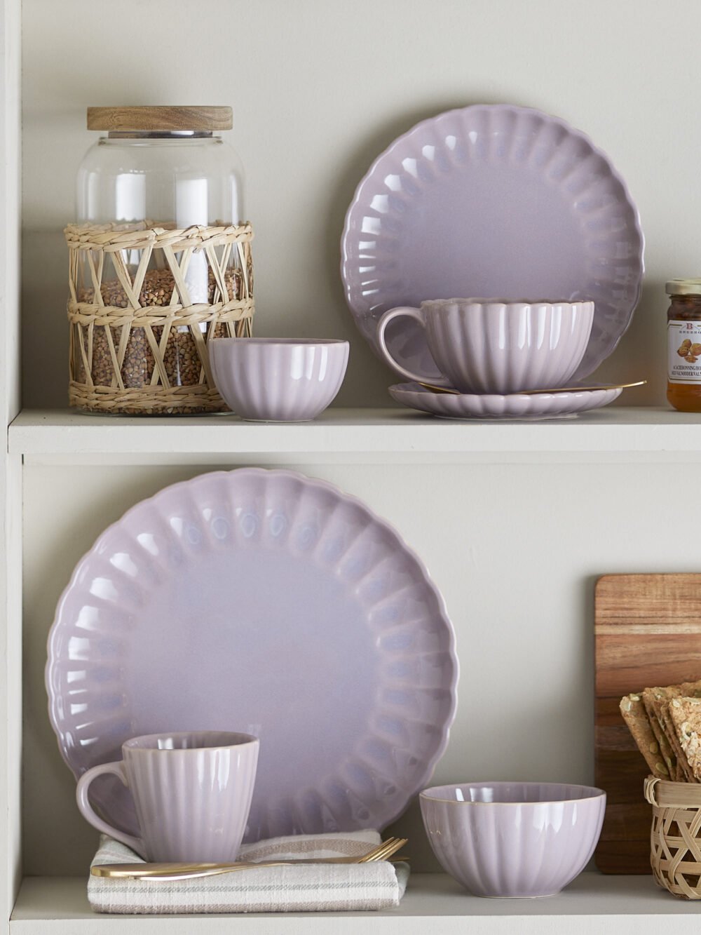 Latina Plate, Rose, Stoneware - Image 5