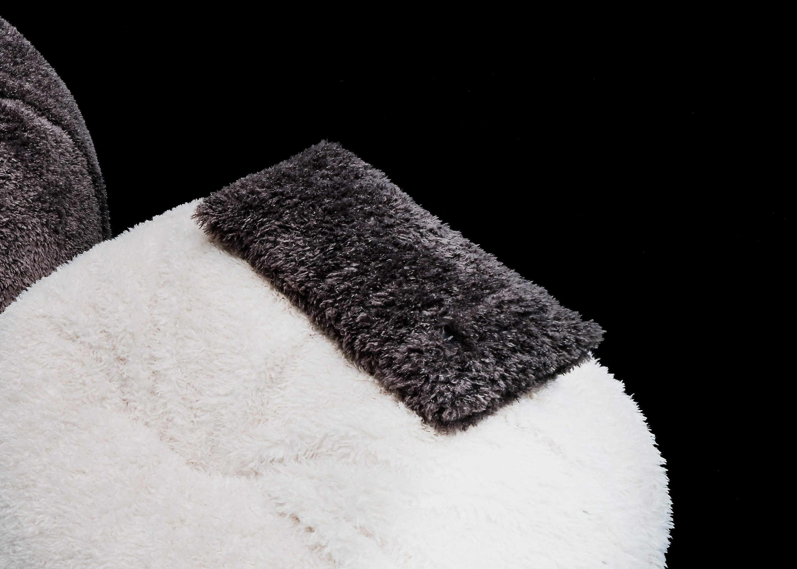 vetsak | Pillow - doodle - dark grey