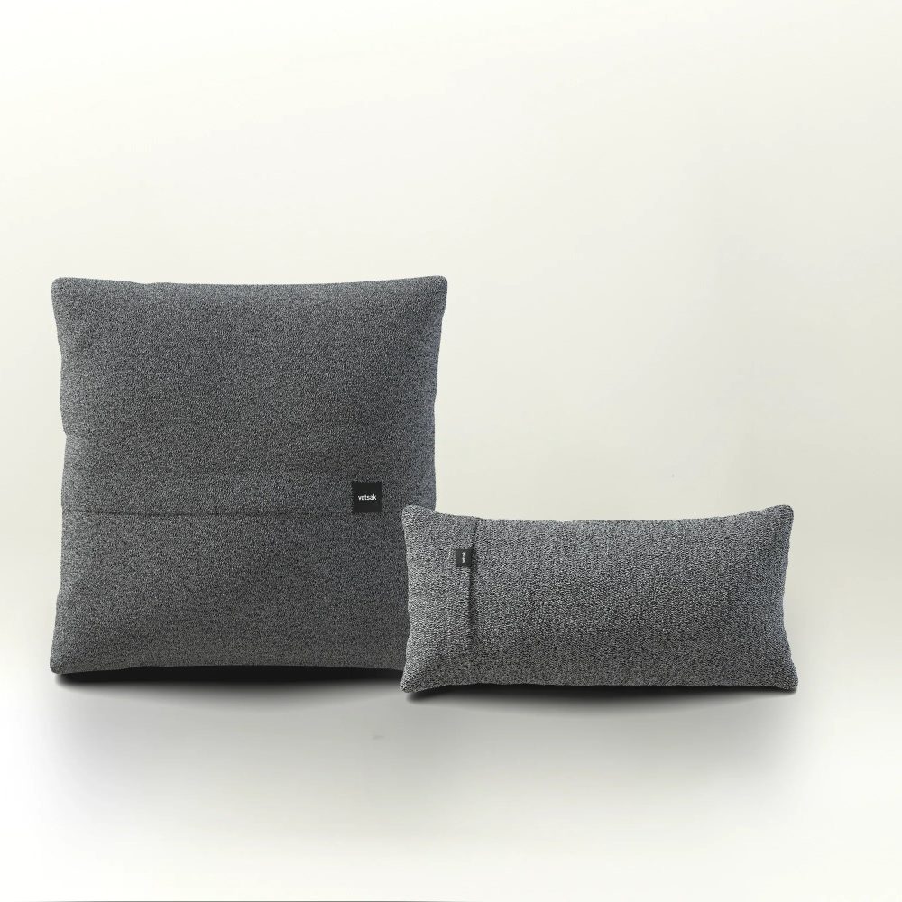 pillow set 1 - loop loop - anthracite