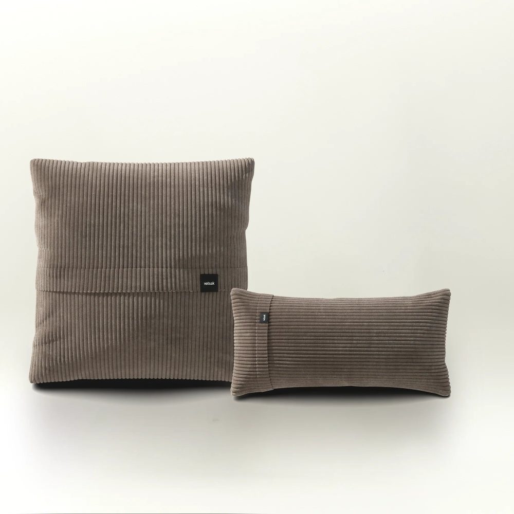 pillow set 1 - cord velour - mocha