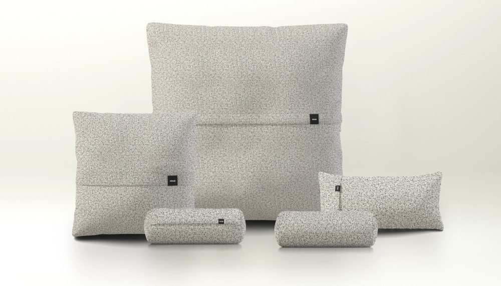 pillow set 4 - loop loop - bounty
