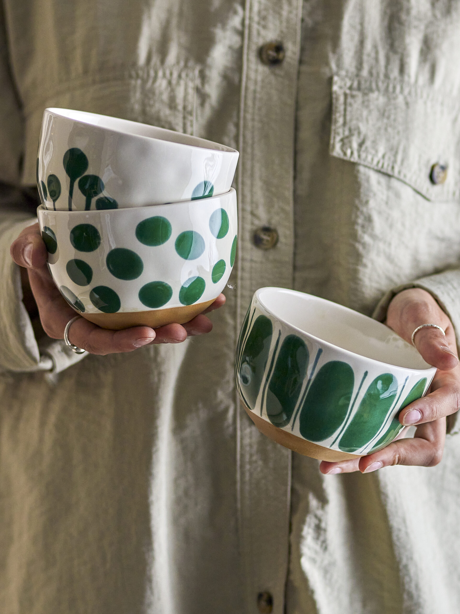 Linora Bowl, Green, Stoneware - Image 2