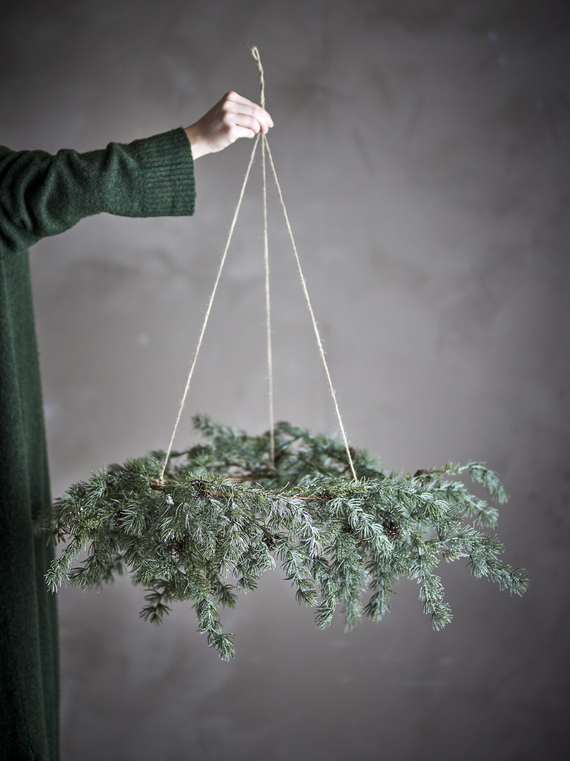 Cedar Wreath, Green, Artificial Flowers - Image 4