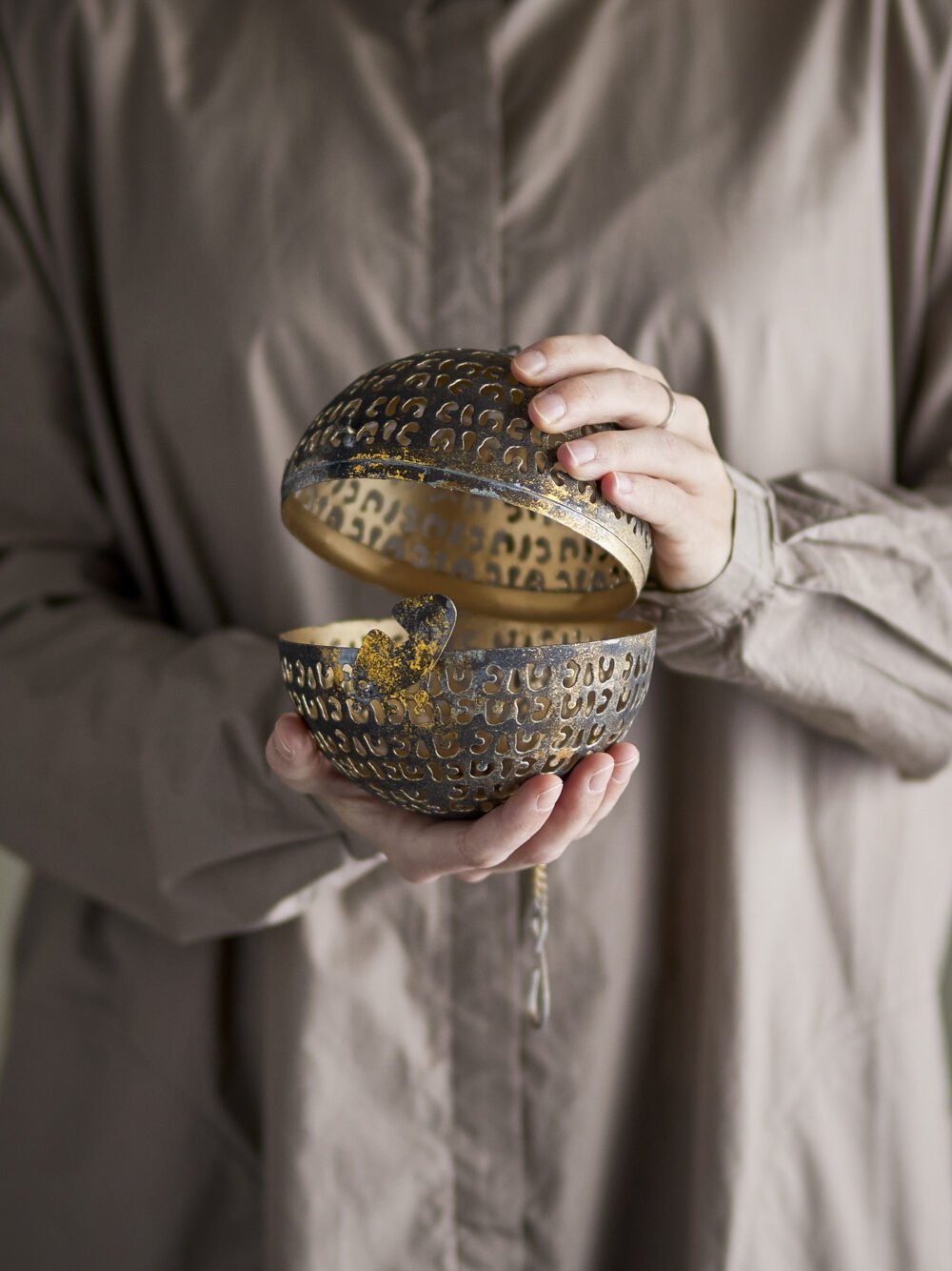 Lumie Deco, Brass, Metal - Image 3