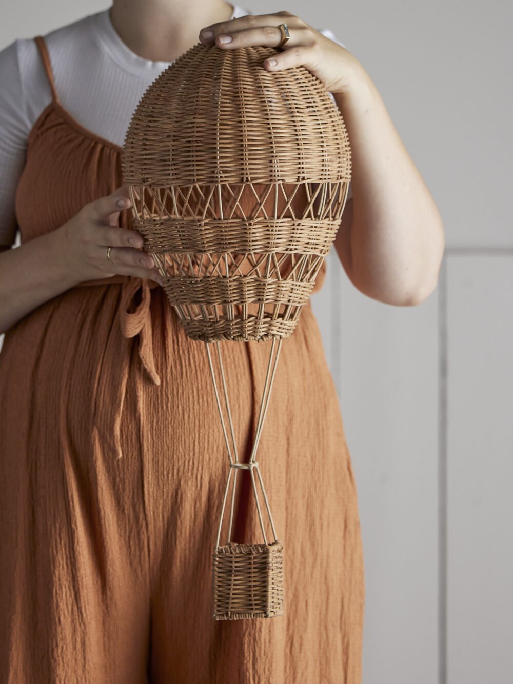 Huggi Mobile, Brown, Rattan - Image 2