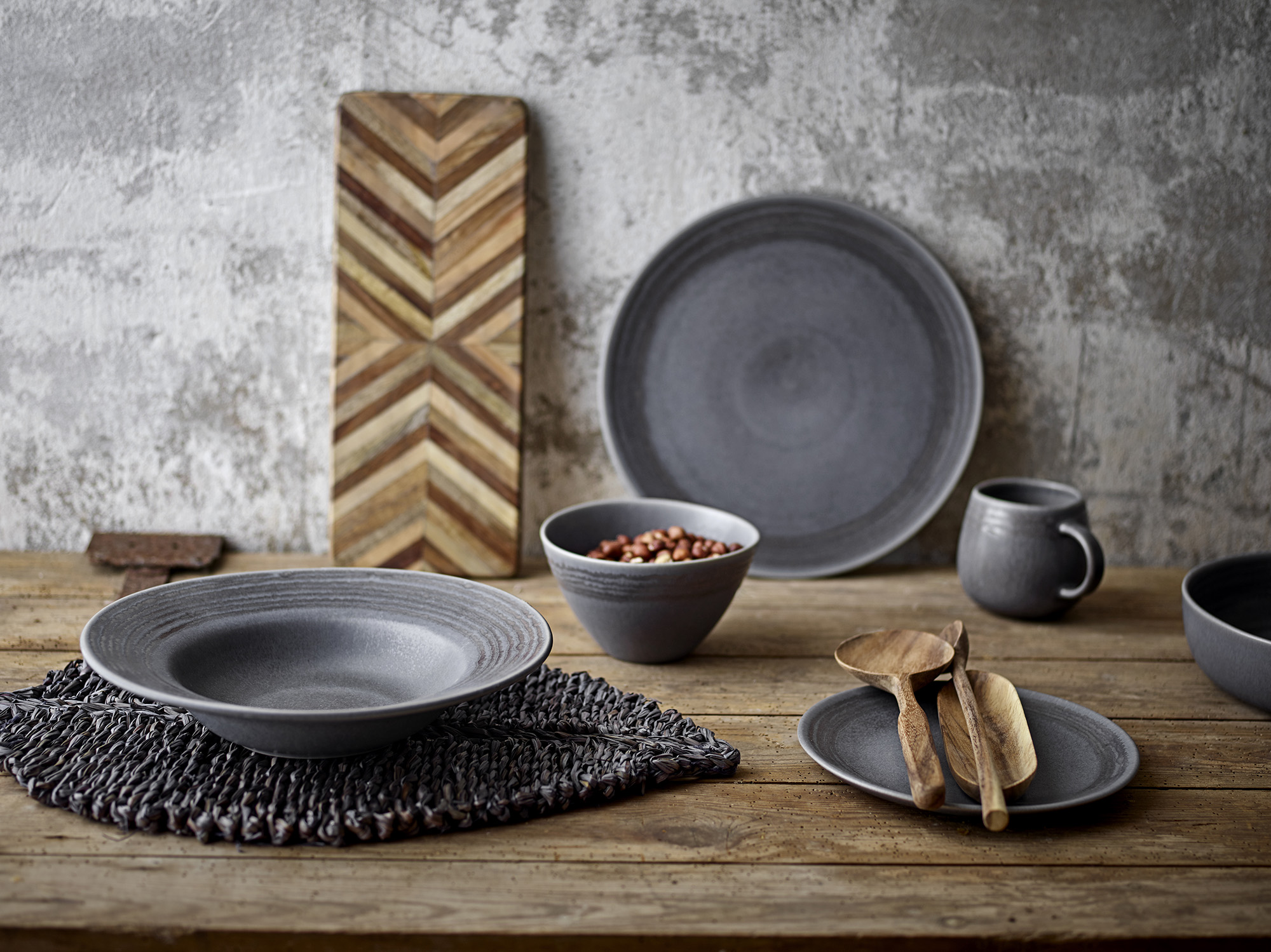 Raben Bowl, Grey, Stoneware - Image 3