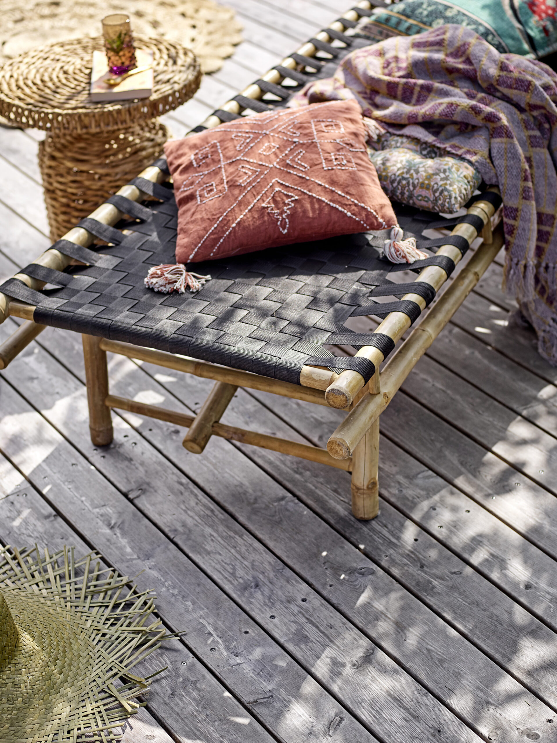 Camo Side Table, Nature, Water Hyacinth - Image 2