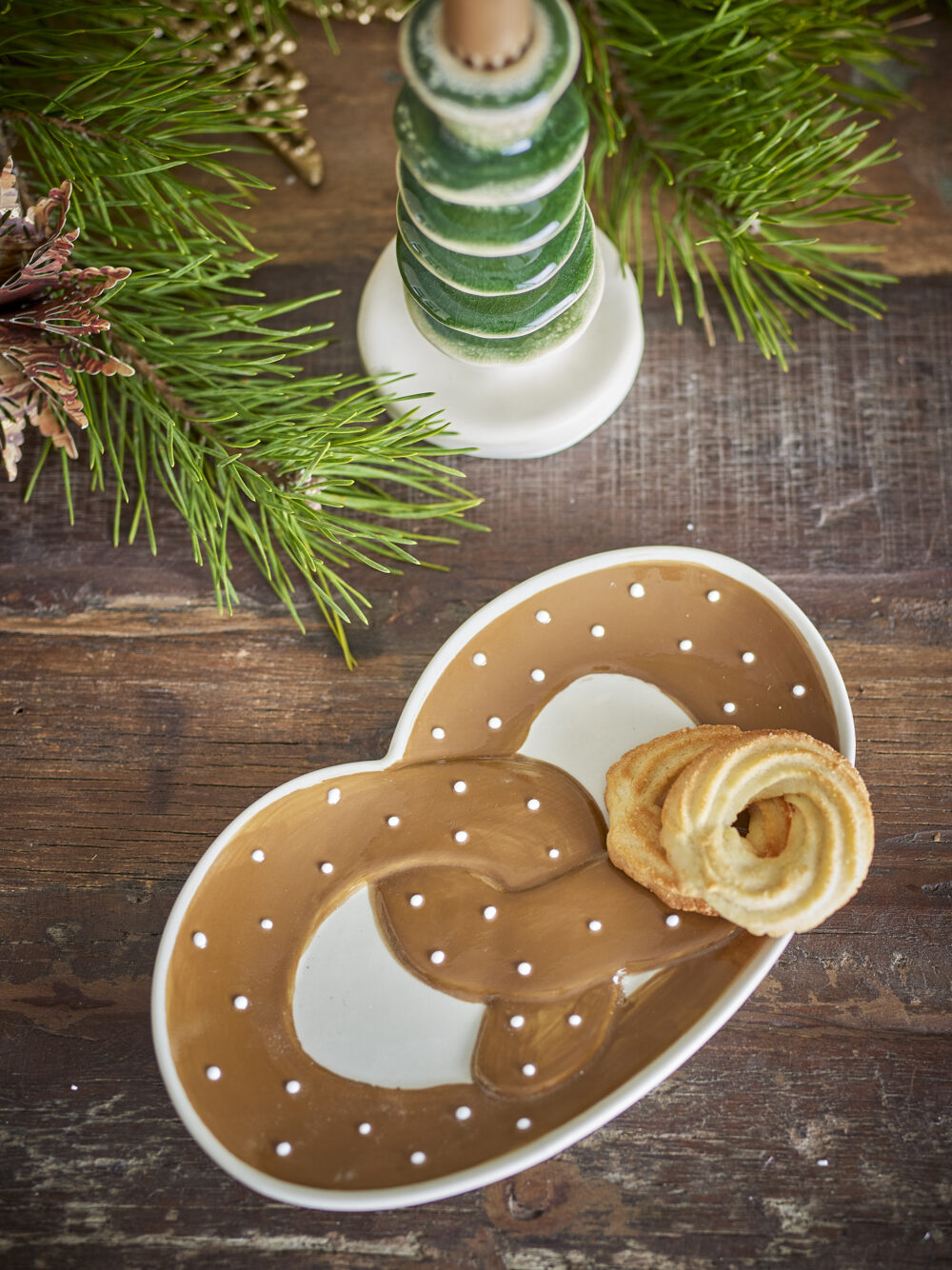 Treats Serving Plate, Brown, Stoneware - Image 4