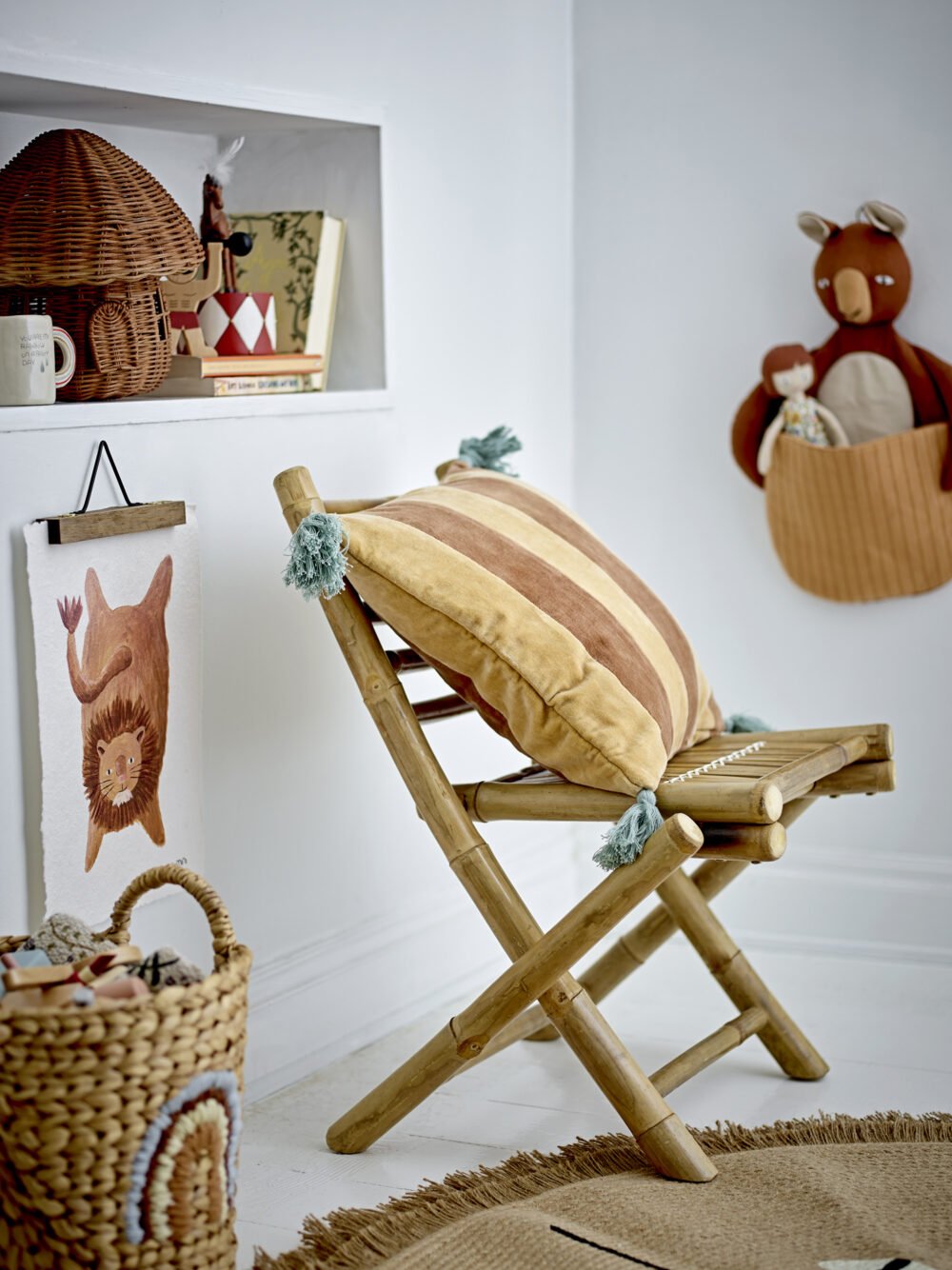 Toto Wall Basket, Brown, Linen - Image 3