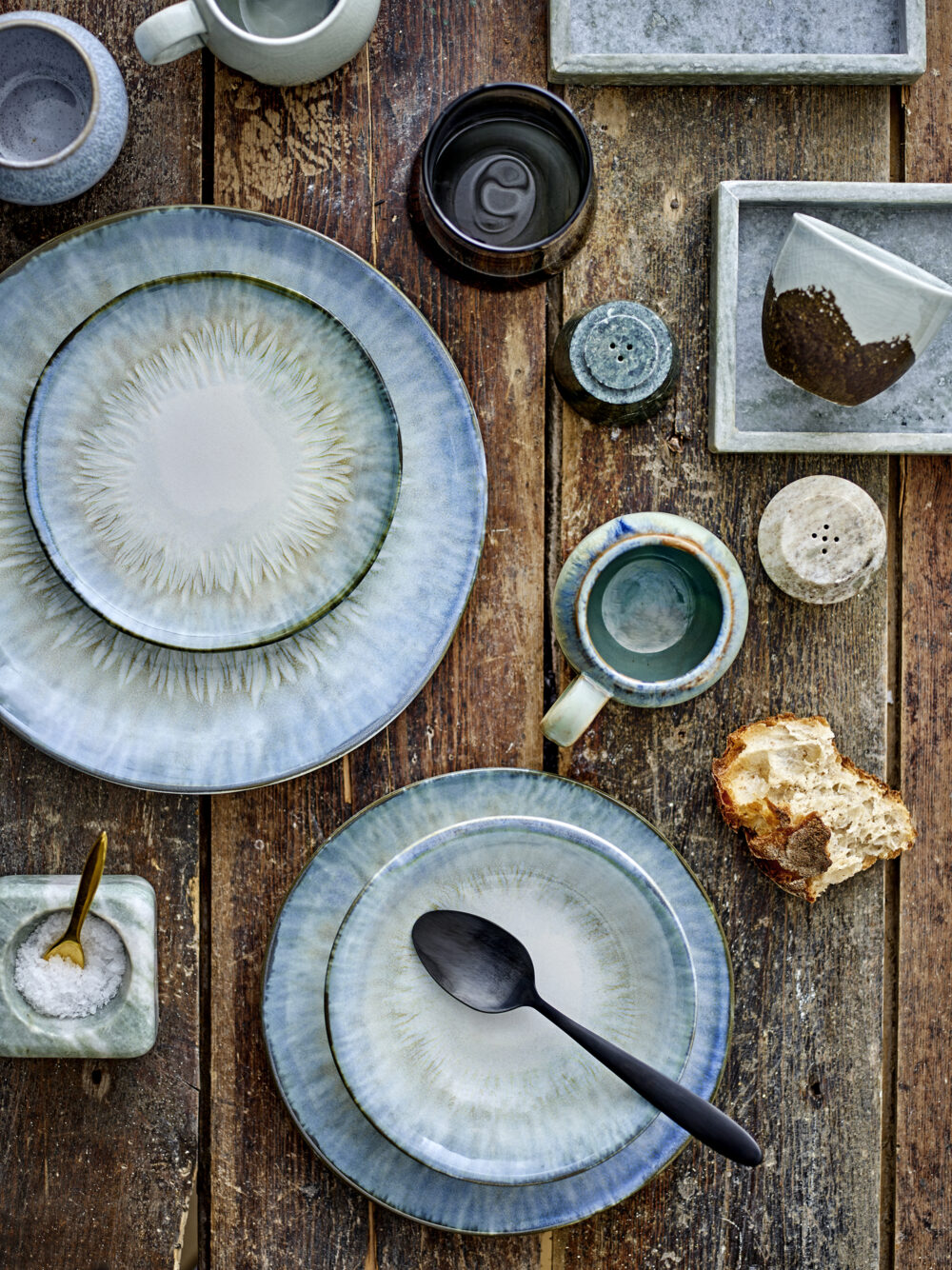 Calen Plate, Blue, Stoneware - Image 4