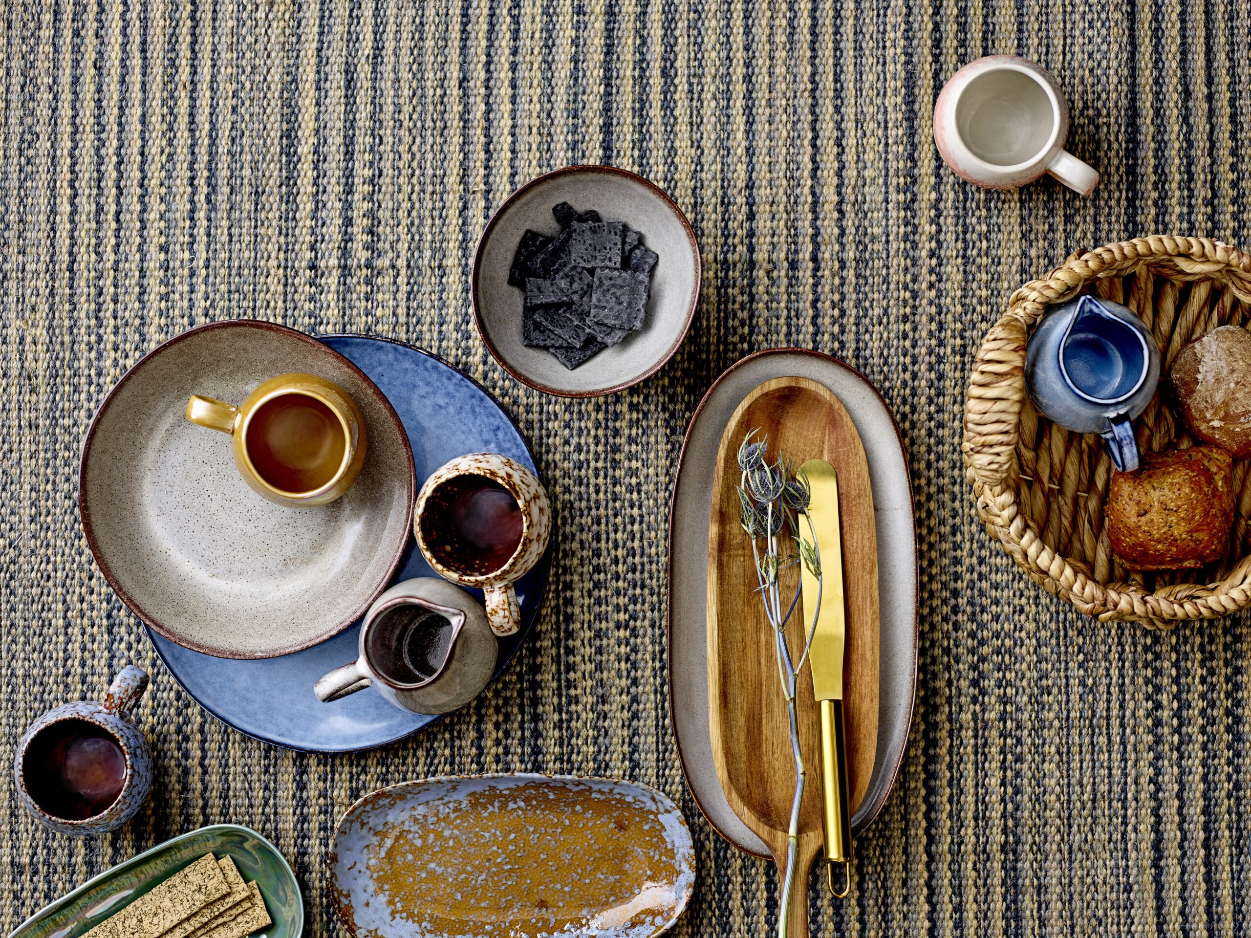 Sandrine Serving Plate, Nature, Stoneware - Image 4
