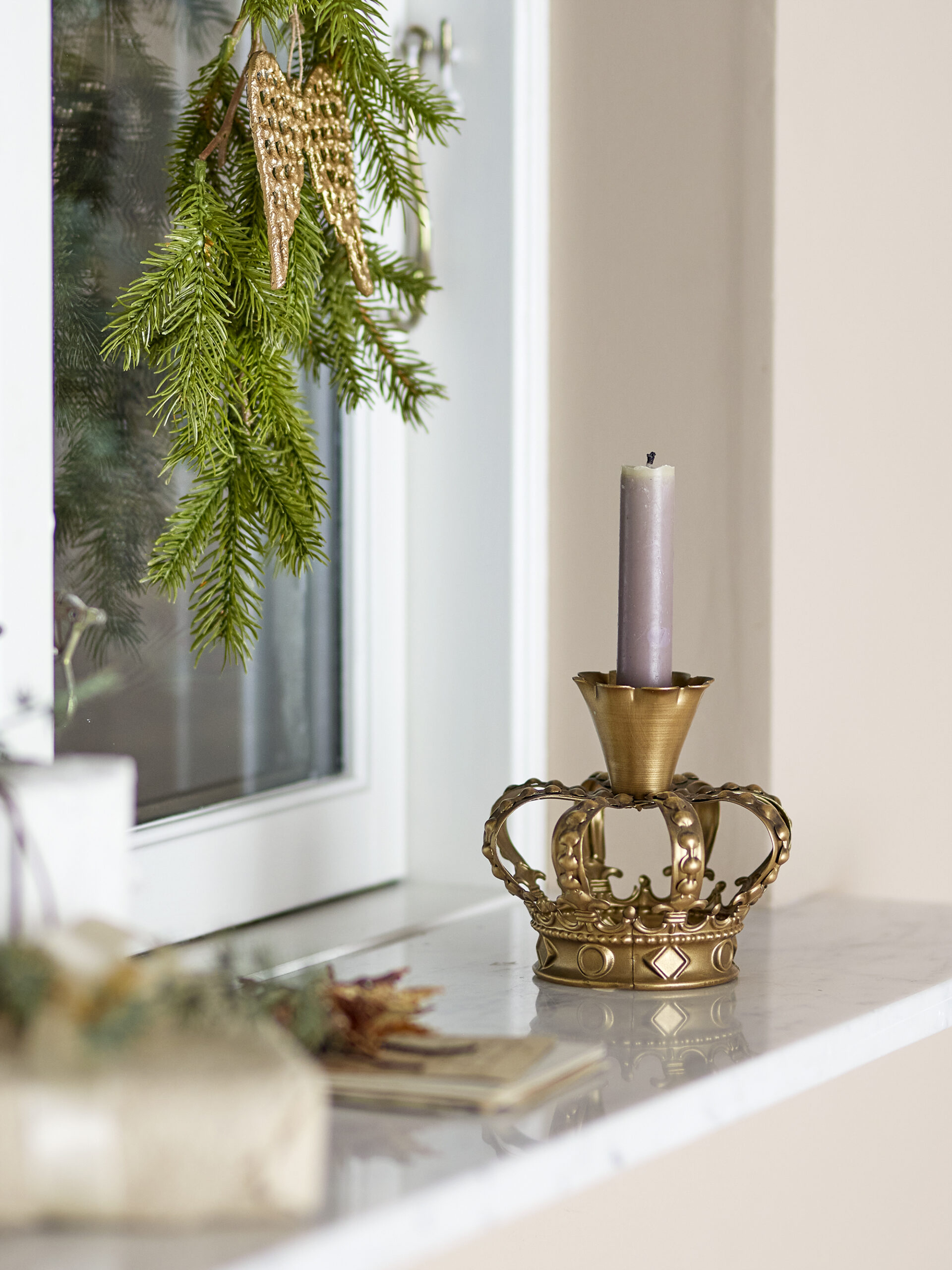 Lilibeth Candle Holder, Gold, Metal - Image 4