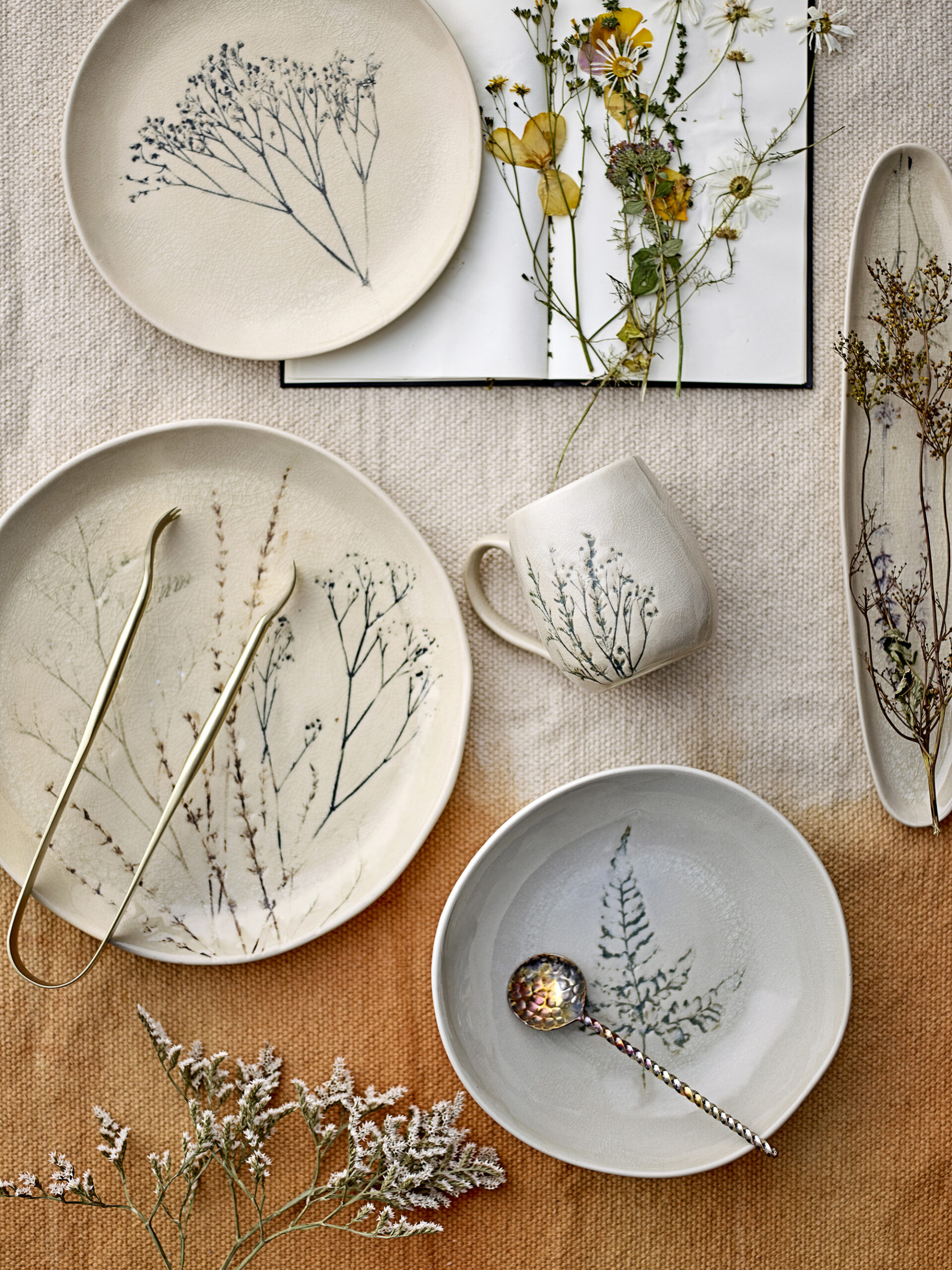 Bea Serving Plate, Nature, Stoneware - Image 4