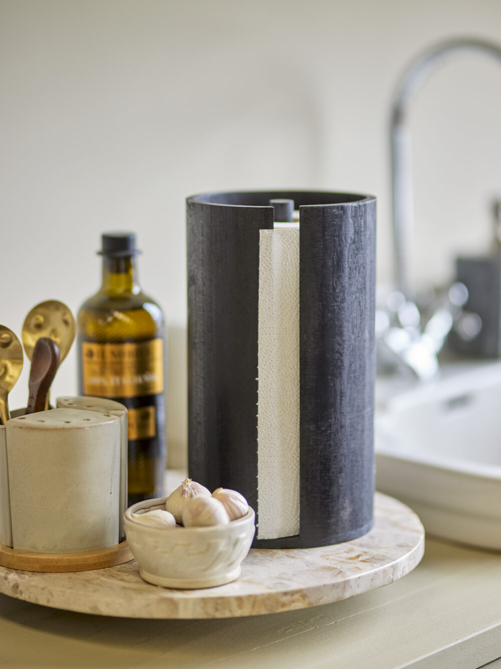 Celian Kitchen Paper Stand, Black, Paulownia - Image 5