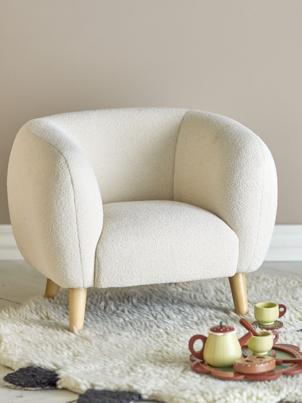 Cade Chair, White, Polyester - Image 6