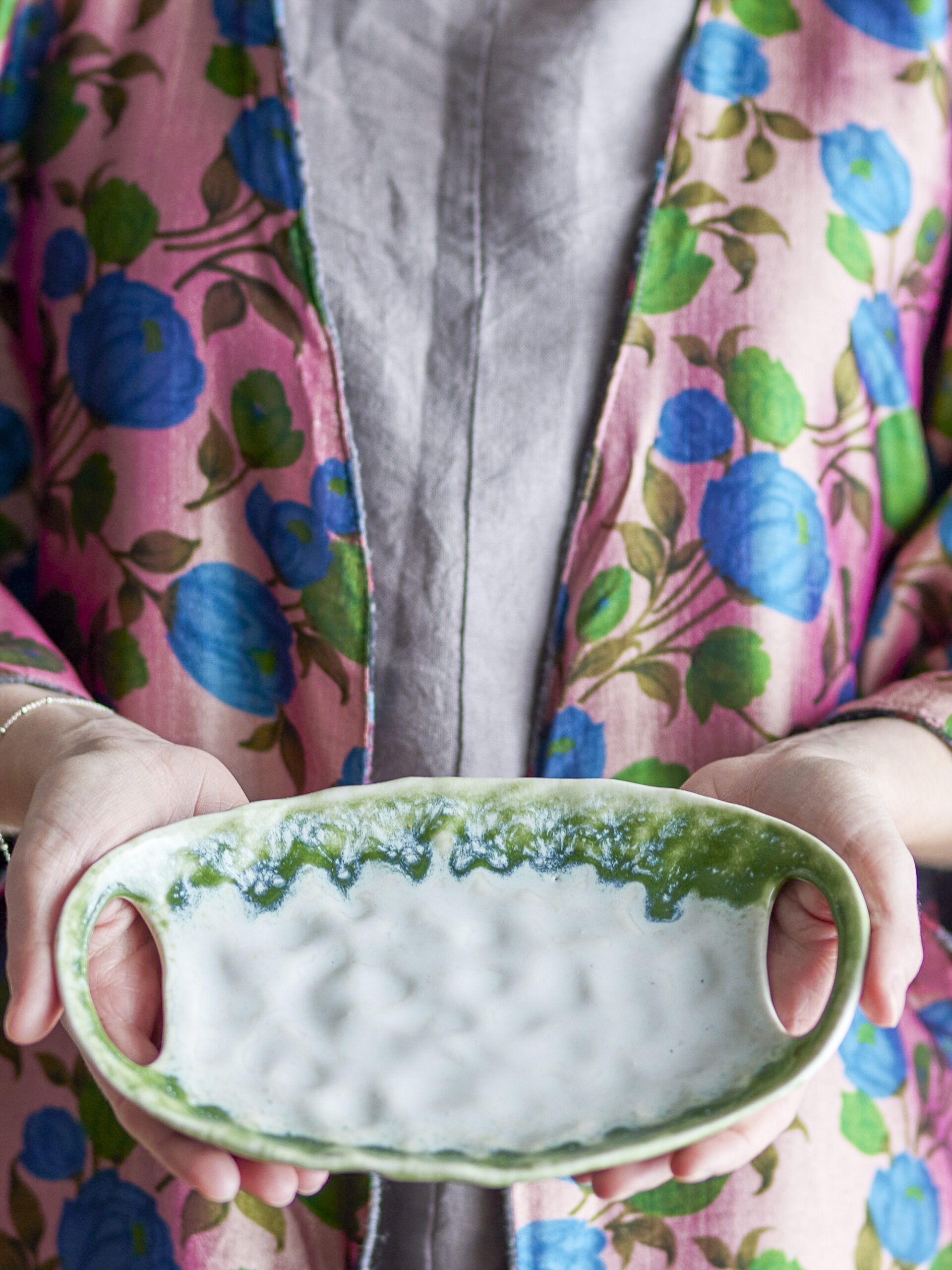 Prim Serving Plate, Green, Stoneware - Image 6