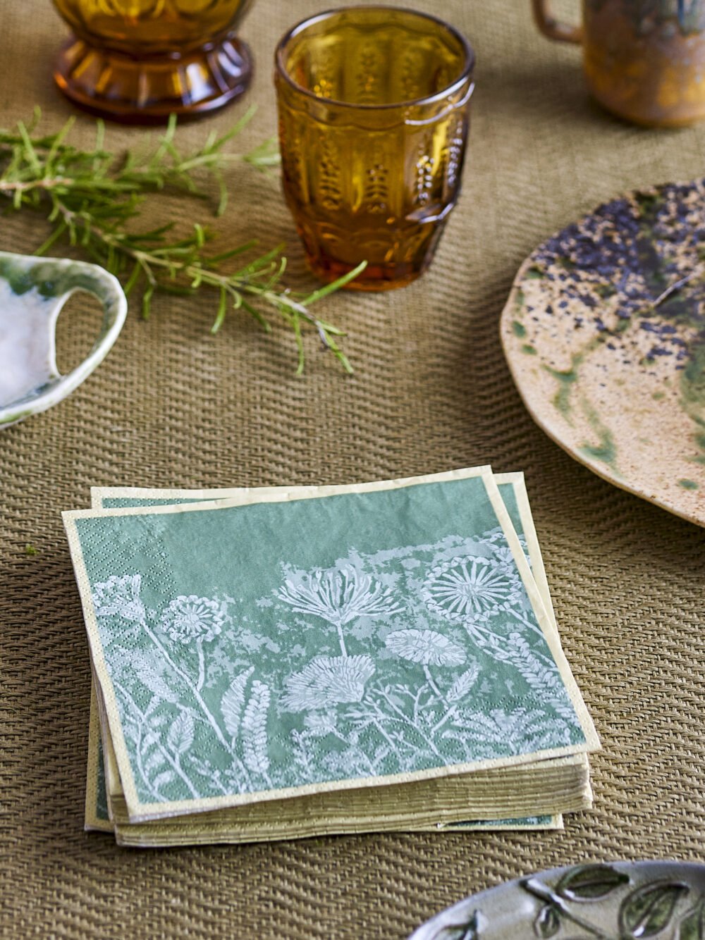 Faustina Napkin, Yellow, FSC® Mix, Paper - Image 4