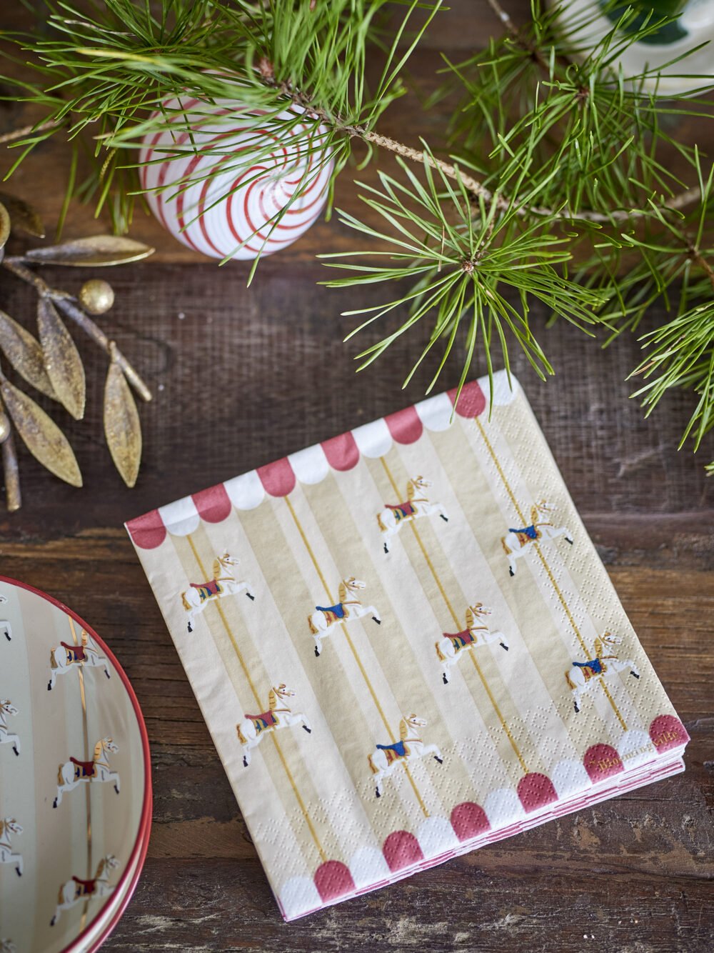 Merry-go-round Napkin, Nature, FSC® Mix, Paper - Image 5