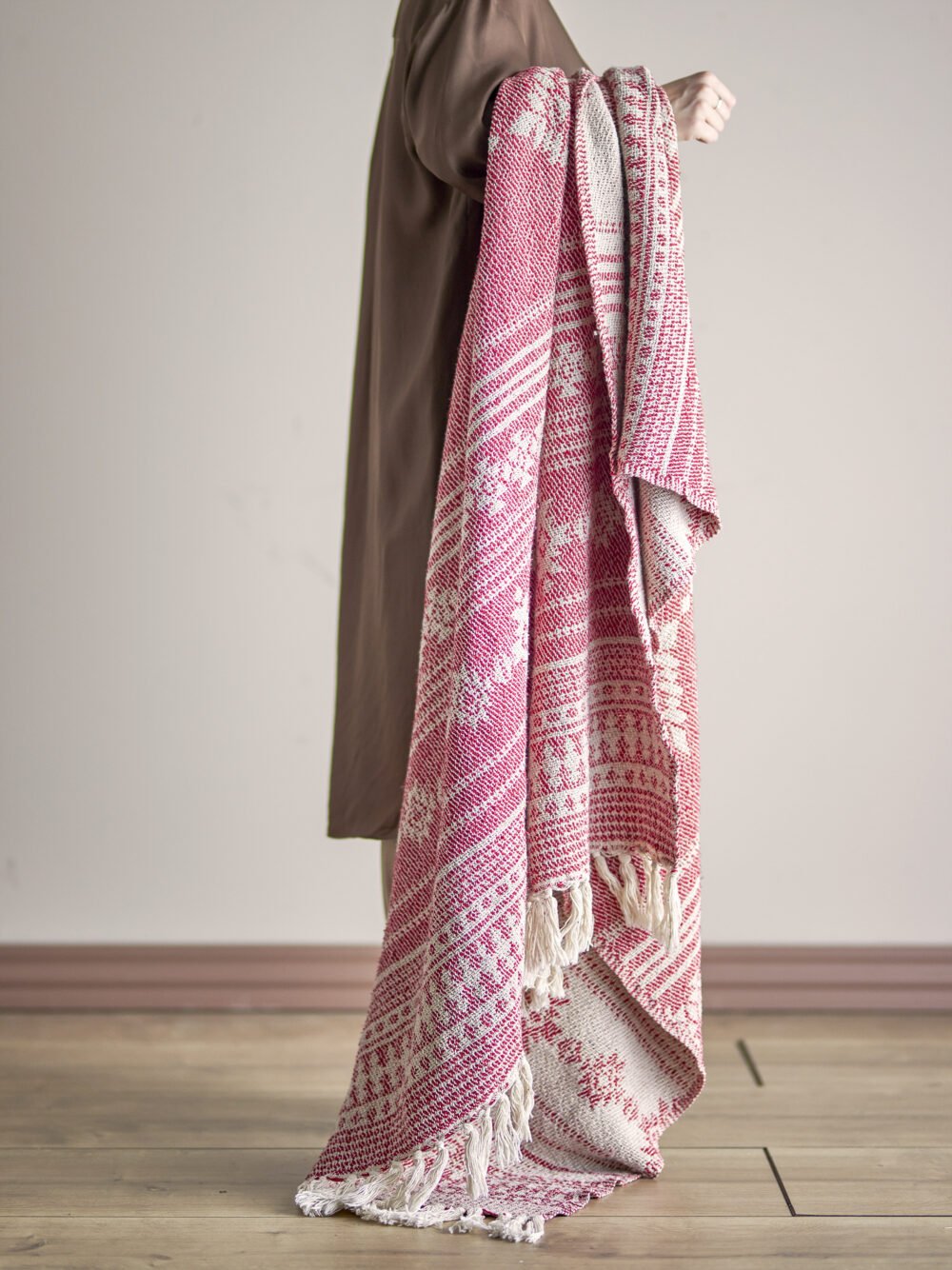 Oia Throw, Red, Recycled Cotton - Image 4
