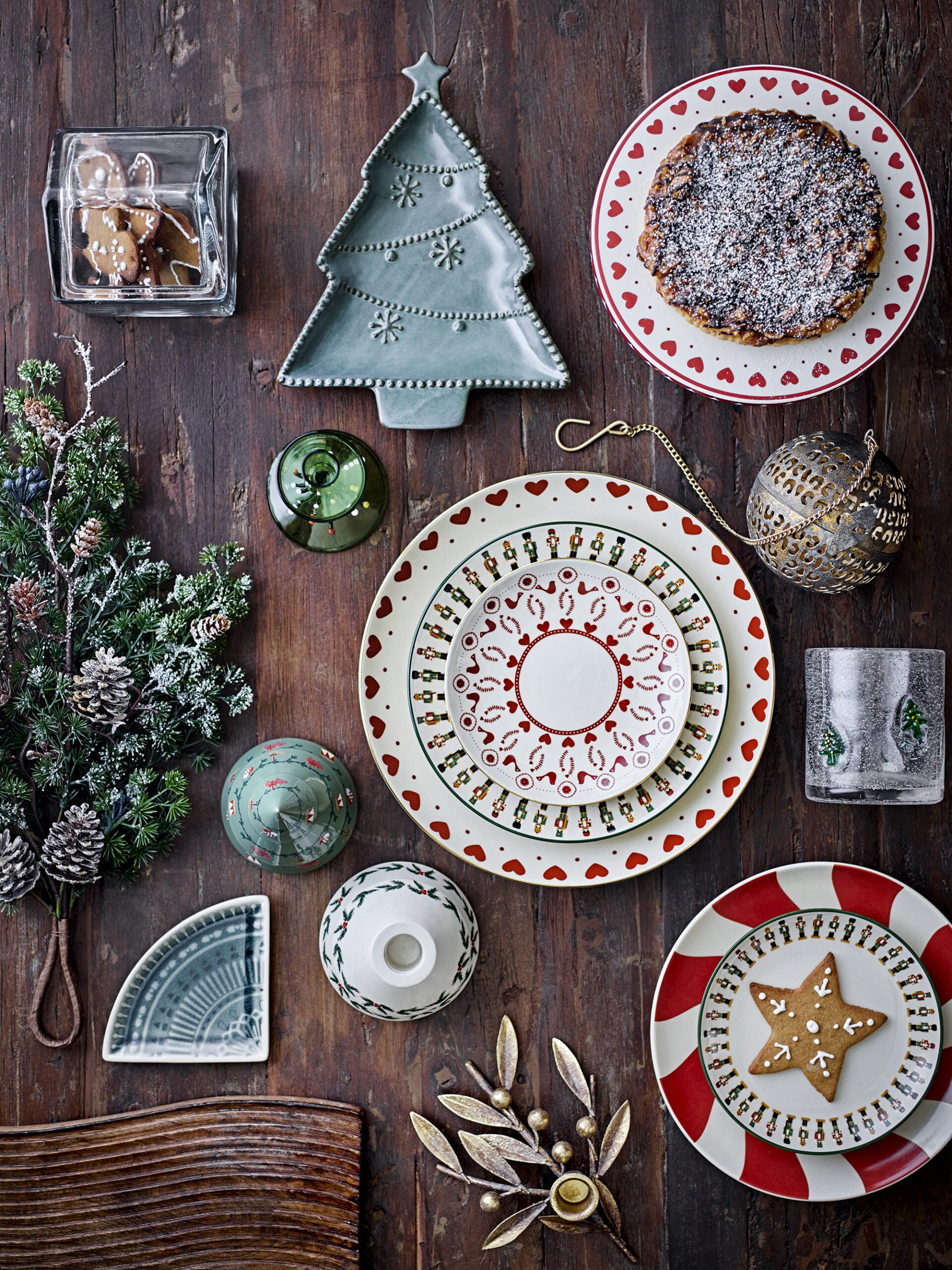 Cedar Deco, Green, Artificial Flowers - Image 3