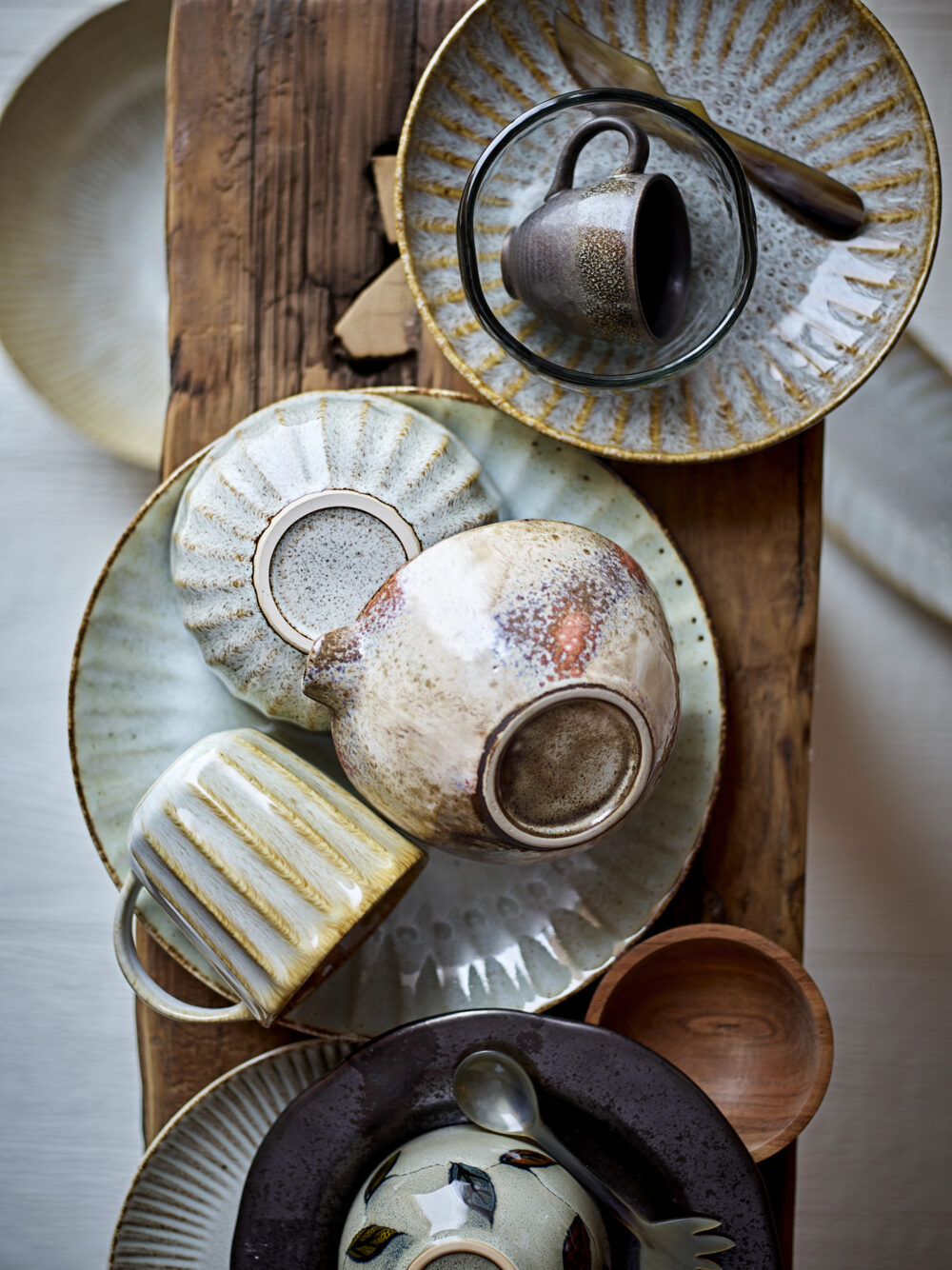 Linne Plate, Bronze, Stoneware - Image 5