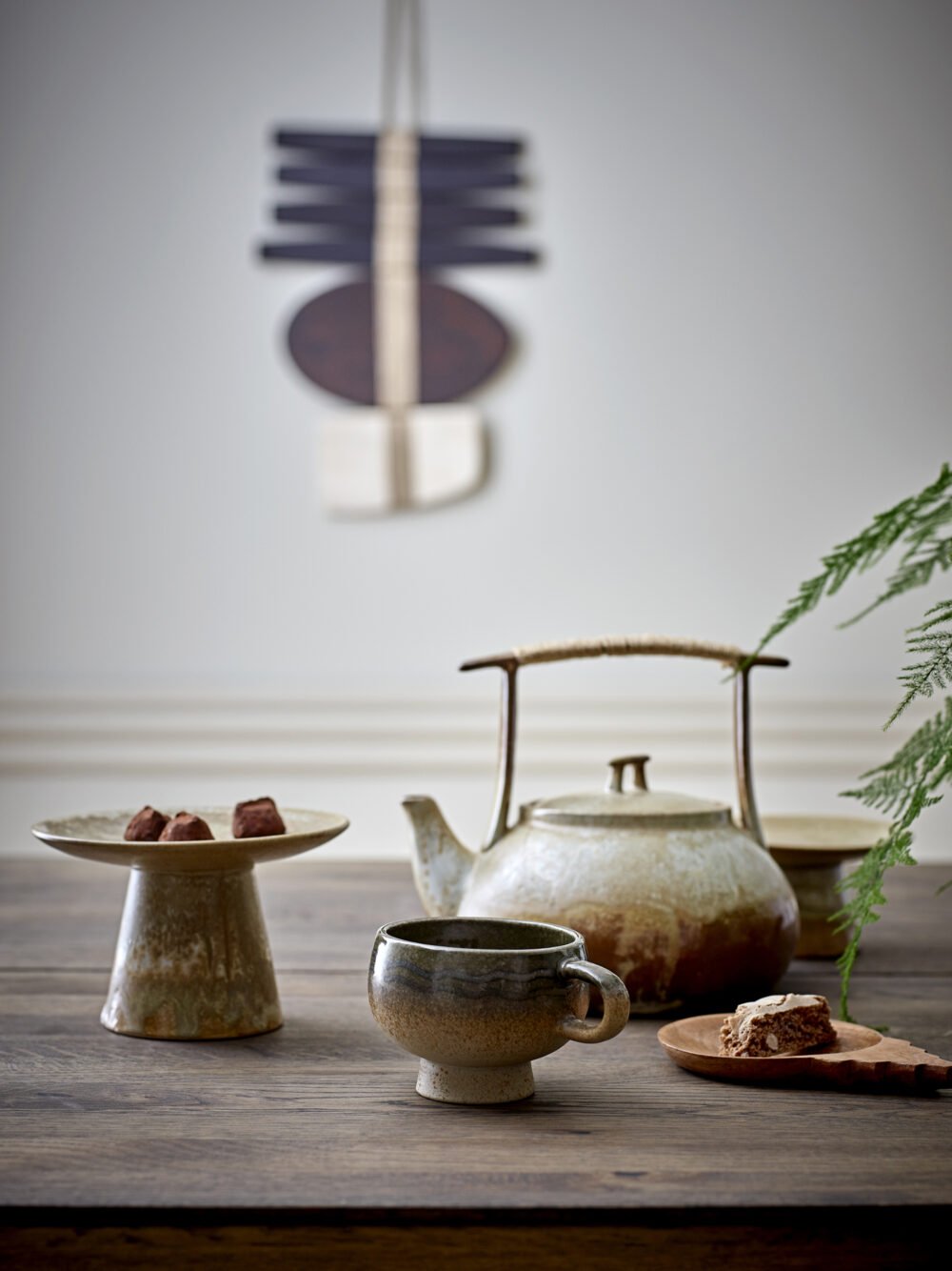 Oculus Cup, Brown, Stoneware - Image 2