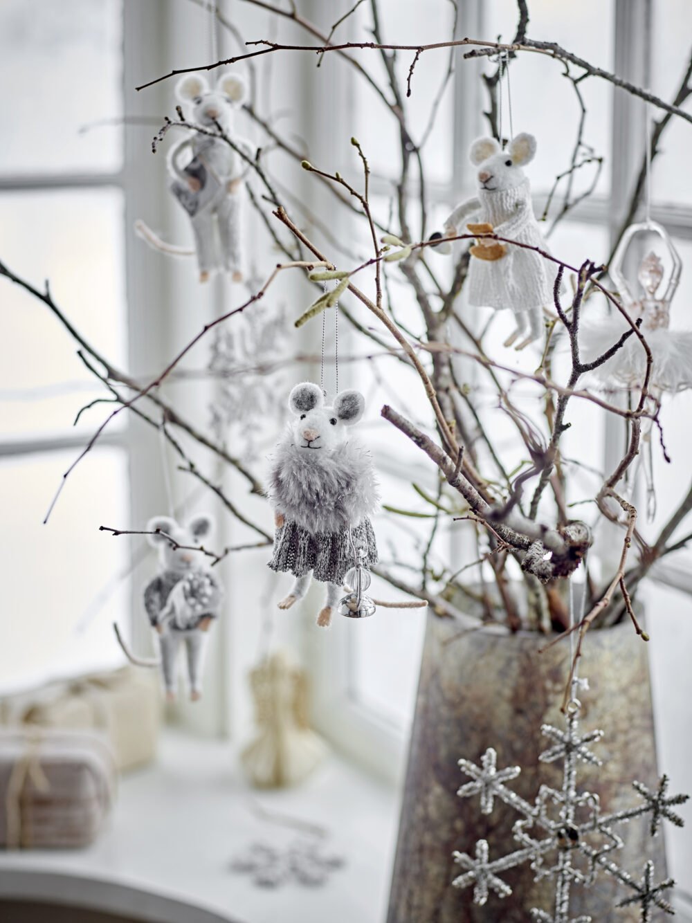 Peo Ornament, Grey, Wool - Image 4