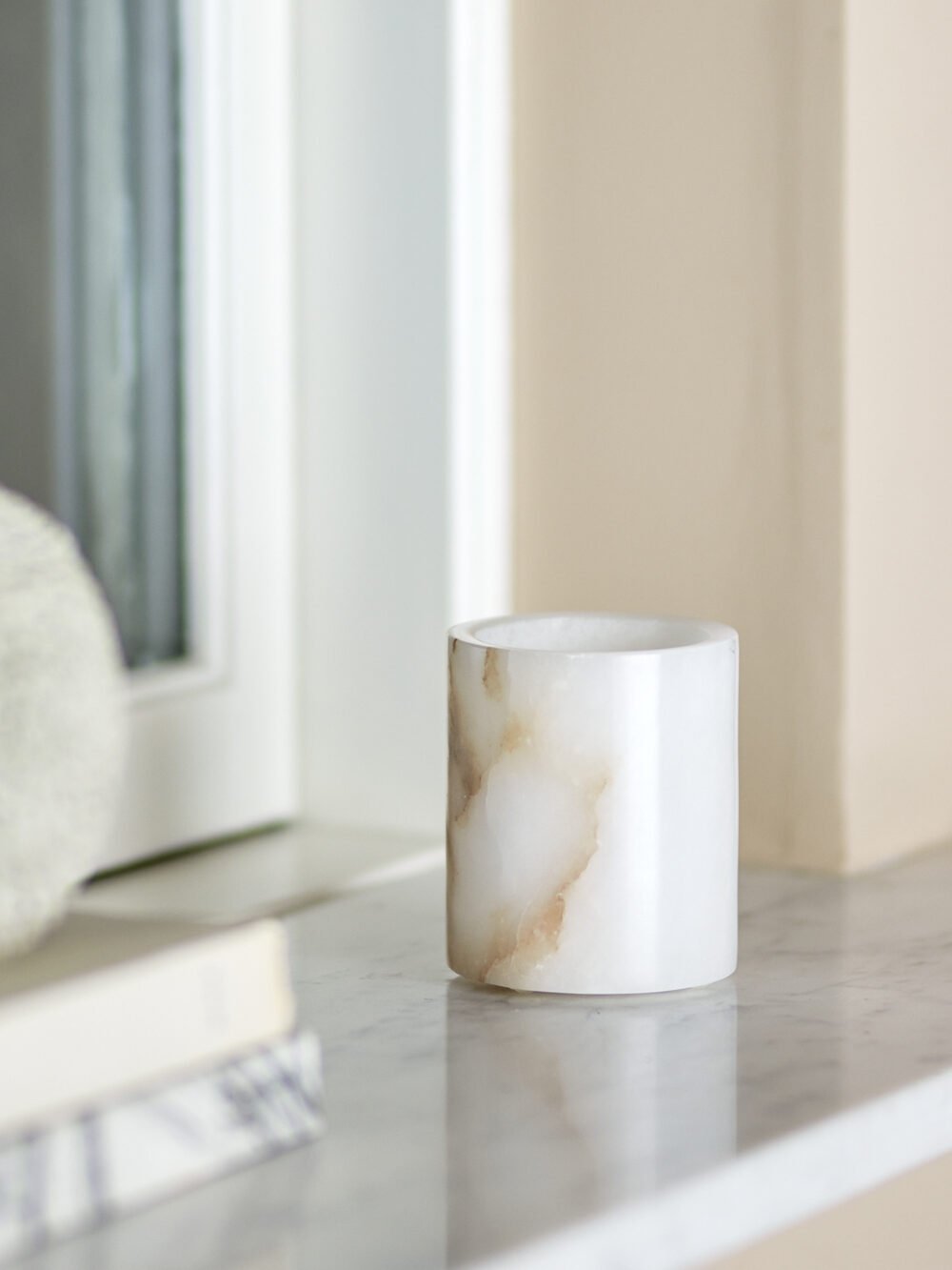 Annebel Votive, White, Alabaster - Image 3
