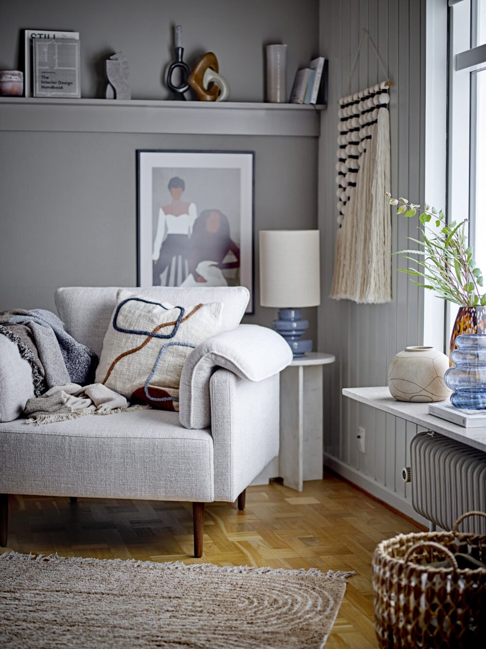 Jasmia Side Table, White, Marble - Image 5