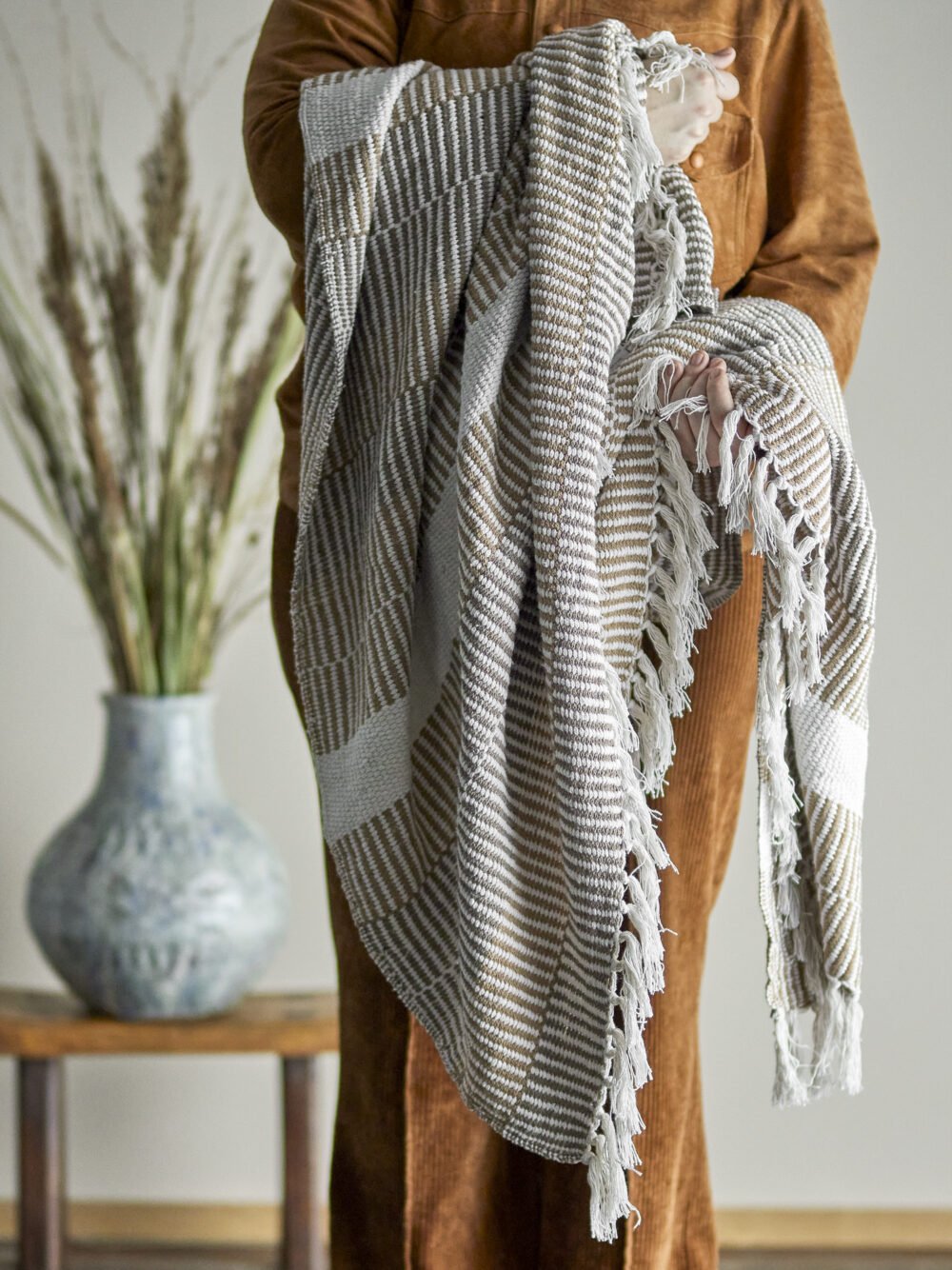 Isnel Throw, Nature, Recycled Cotton - Image 4