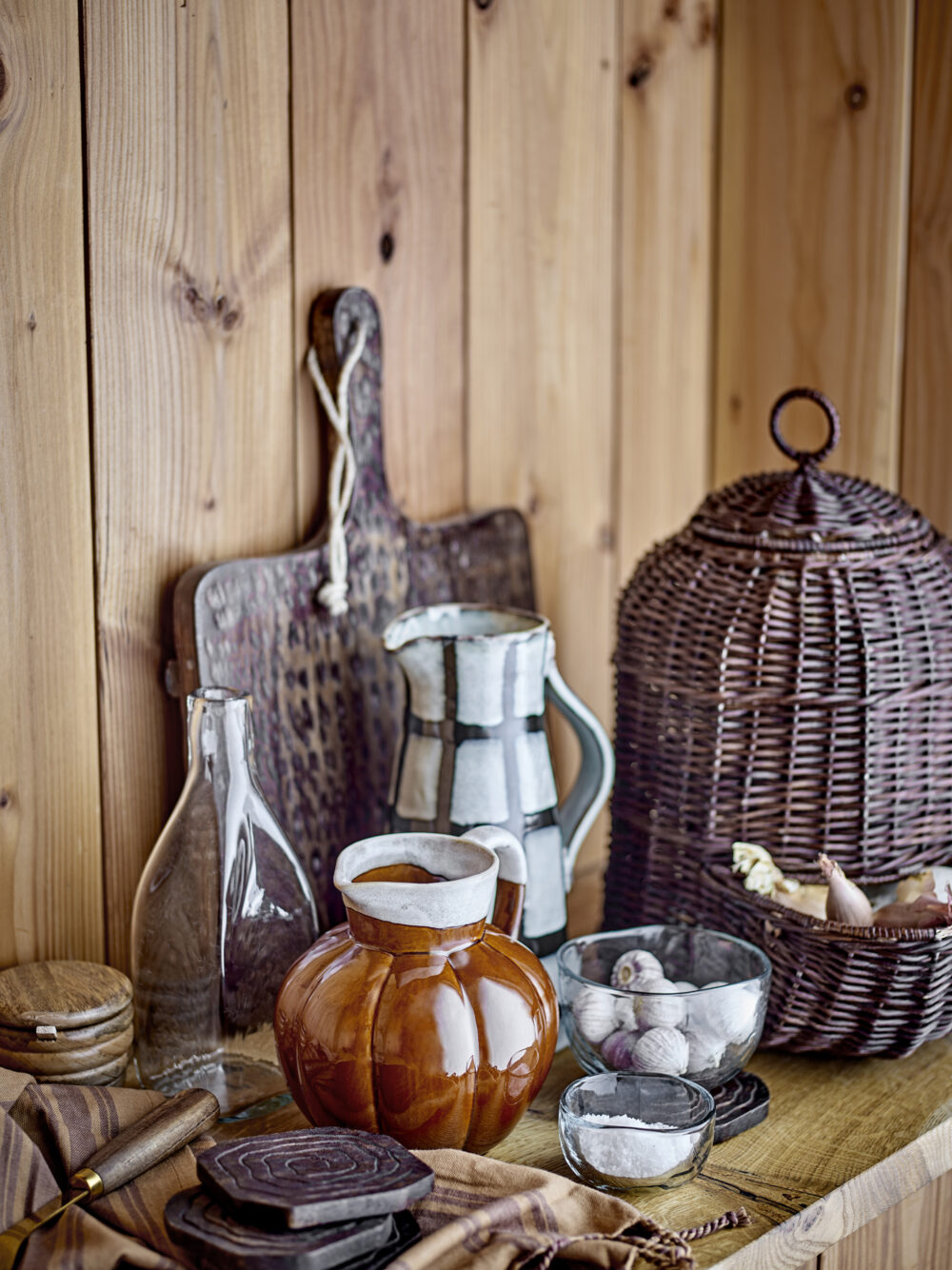 Luvin Jug, Brown, Stoneware - Image 3