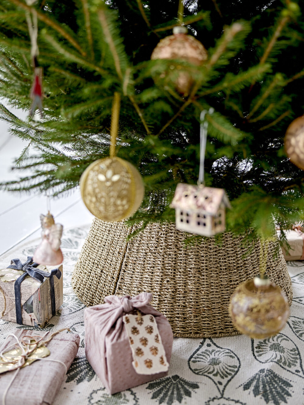 Aneva Ornament, Gold, Glass - Image 3