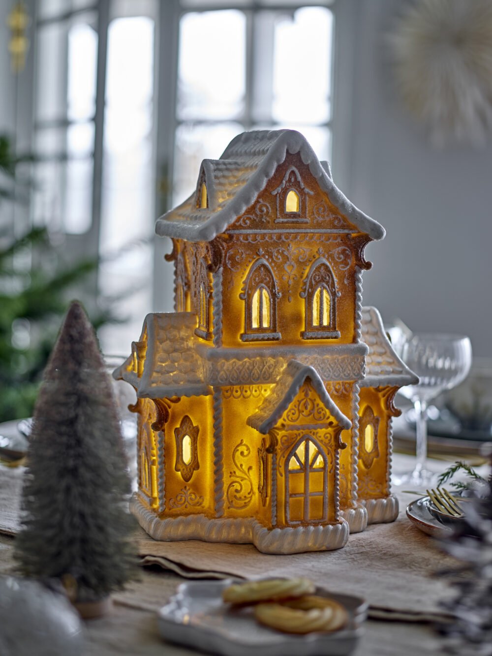 Kevin Deco w/Light, Brown, Polyresin - Image 5