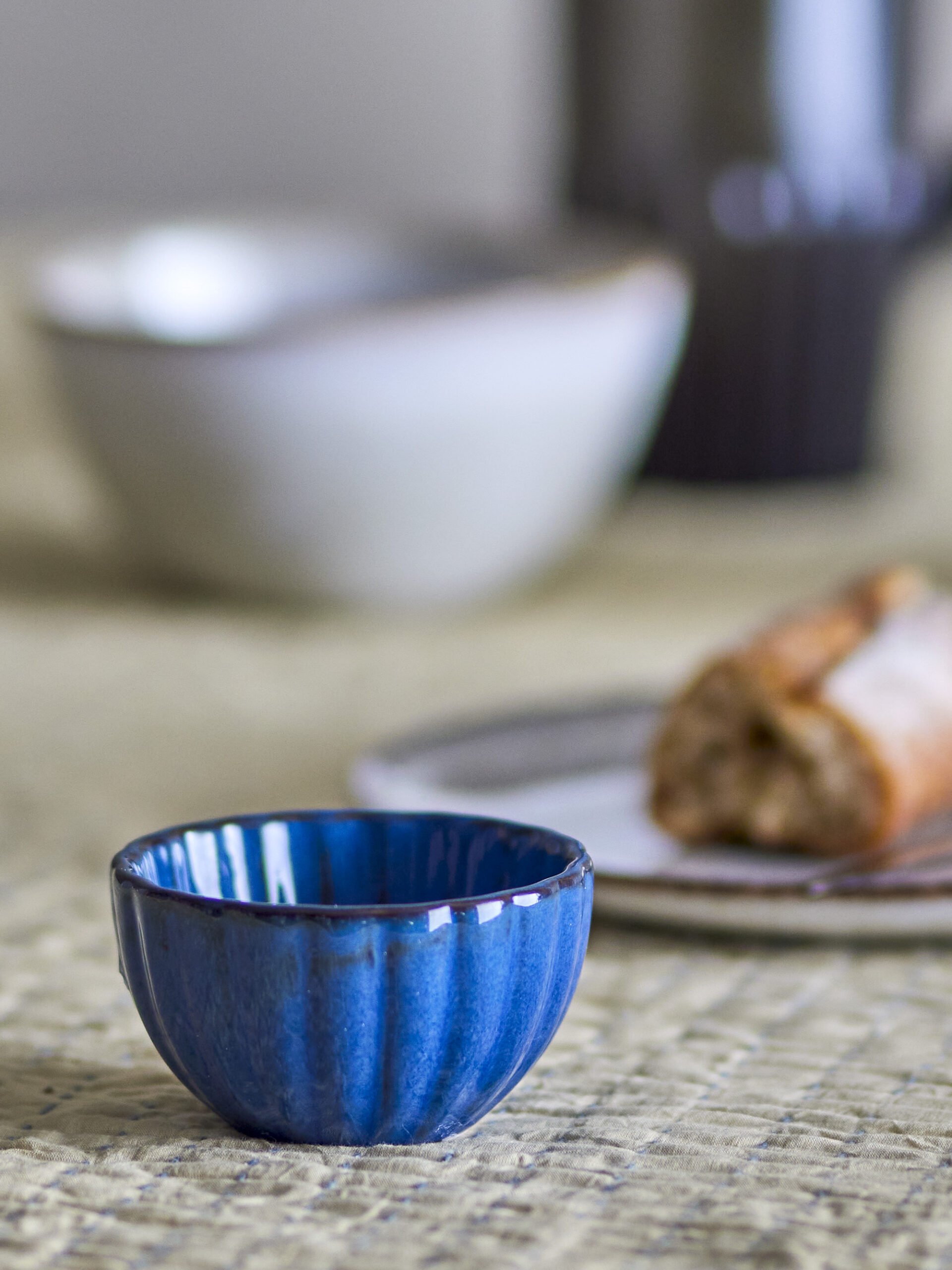 Latina Bowl, Blue, Stoneware - Image 3