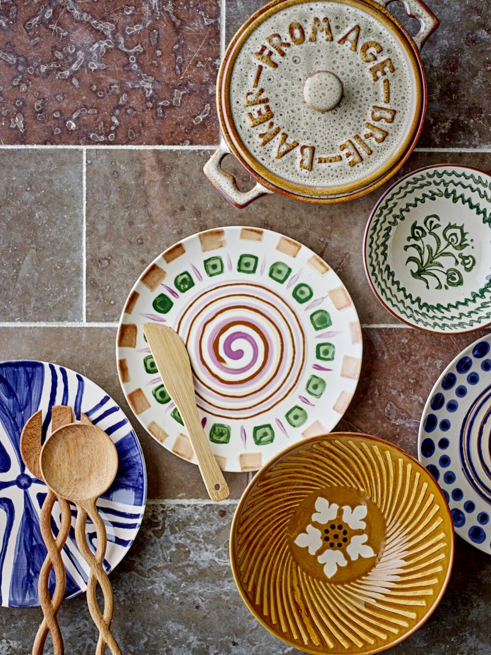 Shama Plate, Orange, Stoneware - Image 4